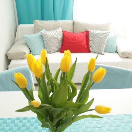 Happy Home Krochmalna Apartment Варшава Екстер'єр фото